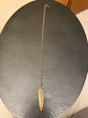 Heather Gardner Gold Leaf Pendant Necklace Botanical Nature Artisan 16.5”